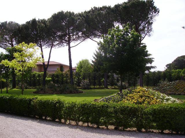 Hotel Assisi Parco Dei Cavalieri Petrignano Exteriér fotografie
